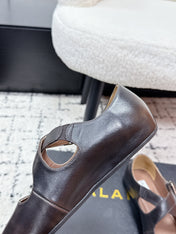 ALAIA 26S CROSS-STRAP BALLET FLATS IN DARK BROWN LAMBSKIN