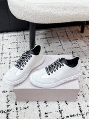 JIMMY CHOO 26S SNEAKERS IN WHITE SUEDE WITH BLACK LACES
