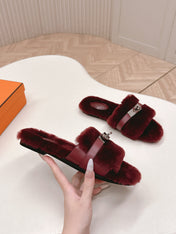 HM 25S ORAN SANDAL IN DARK RED SHEARLING WITH SILVER HARDWARE