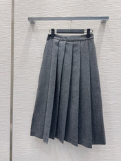PRADA 25S LONG PLEATED SKIRT 212