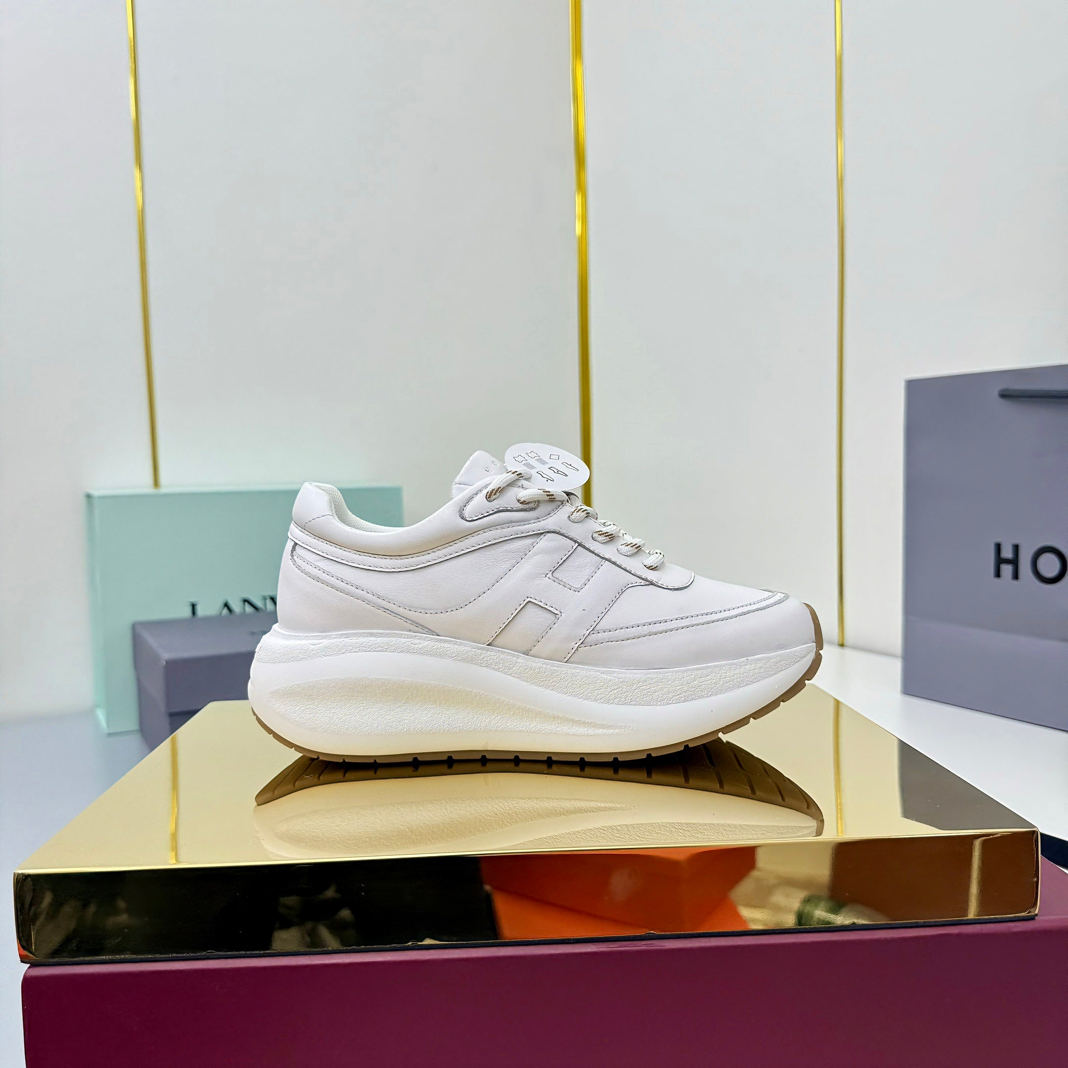 TOM FORD 26S HOGAN SNEAKERS IN WHITE CALFSKIN