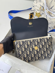 DIOR 25S MEDIUM SADDLE POUCH WITH CHAIN 21 IN BLUE DIOR OBLIQUE JACQUARD CANVAS