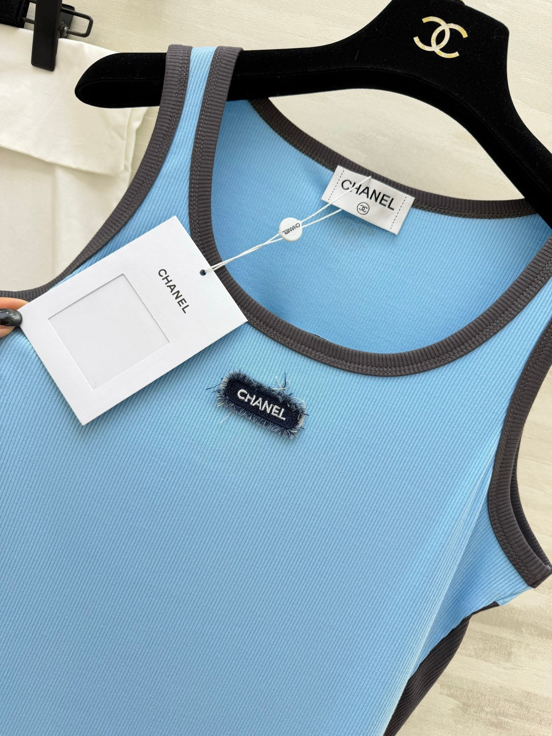 CHANEL 26S TANK TOP STYLE 1035