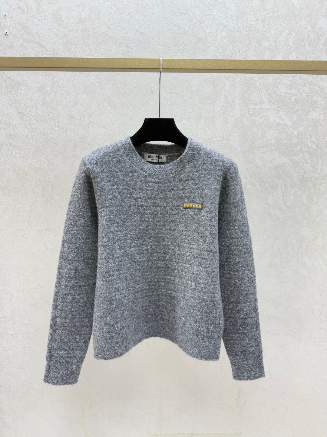 MIUMIU SWEATER STYLE 676