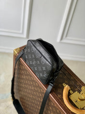 TROCADERO BAG 20 IN BLACK MONOGRAM ECLIPSE CANVAS