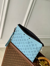 POCHETTE TO GO 30 IN SKY BLUE MONOGRAM SHADOW CALFSKIN EMBOSSED LOGO