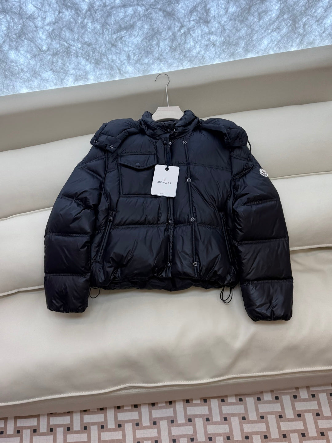 MONCLER 25S DOWN JACKET 332
