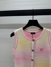 CHANEL KNITTED BUTTONED SLEEVELESS VEST 274921