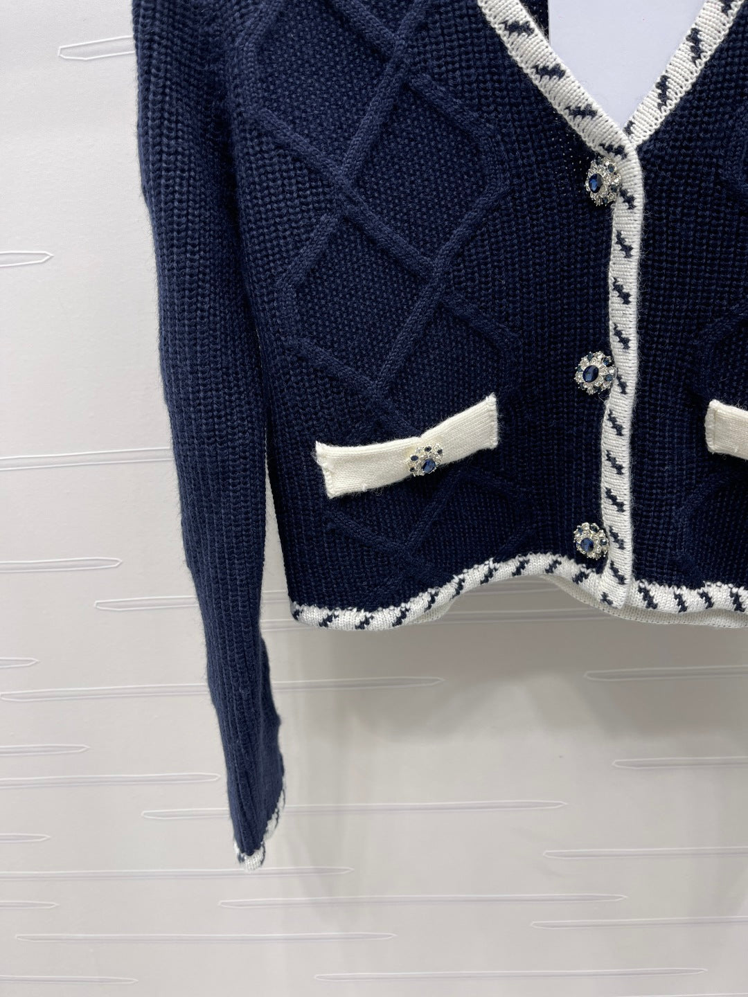 CHANEL 25S CARDIGAN STYLE 199