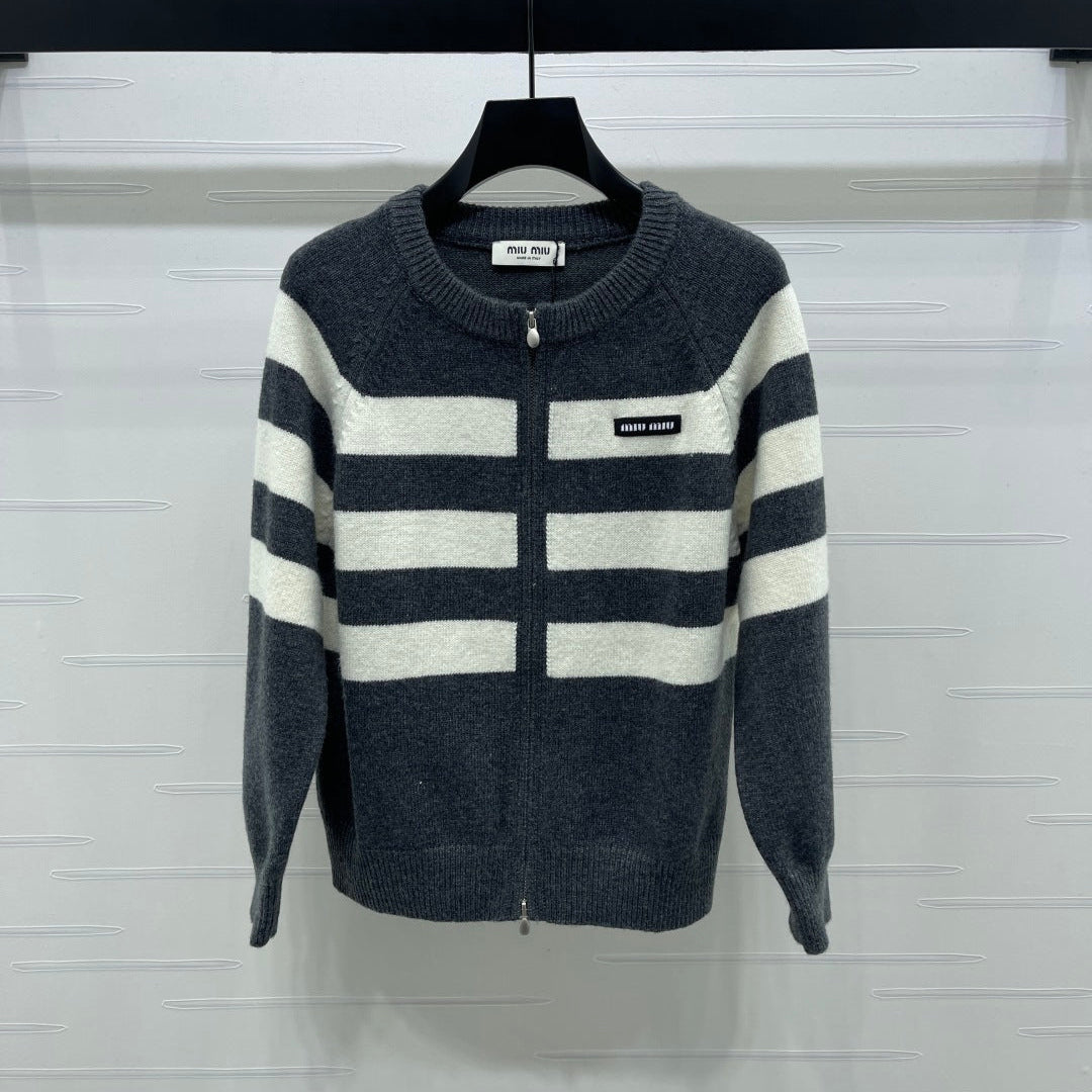 MIUMIU CARDIGAN STYLE 538