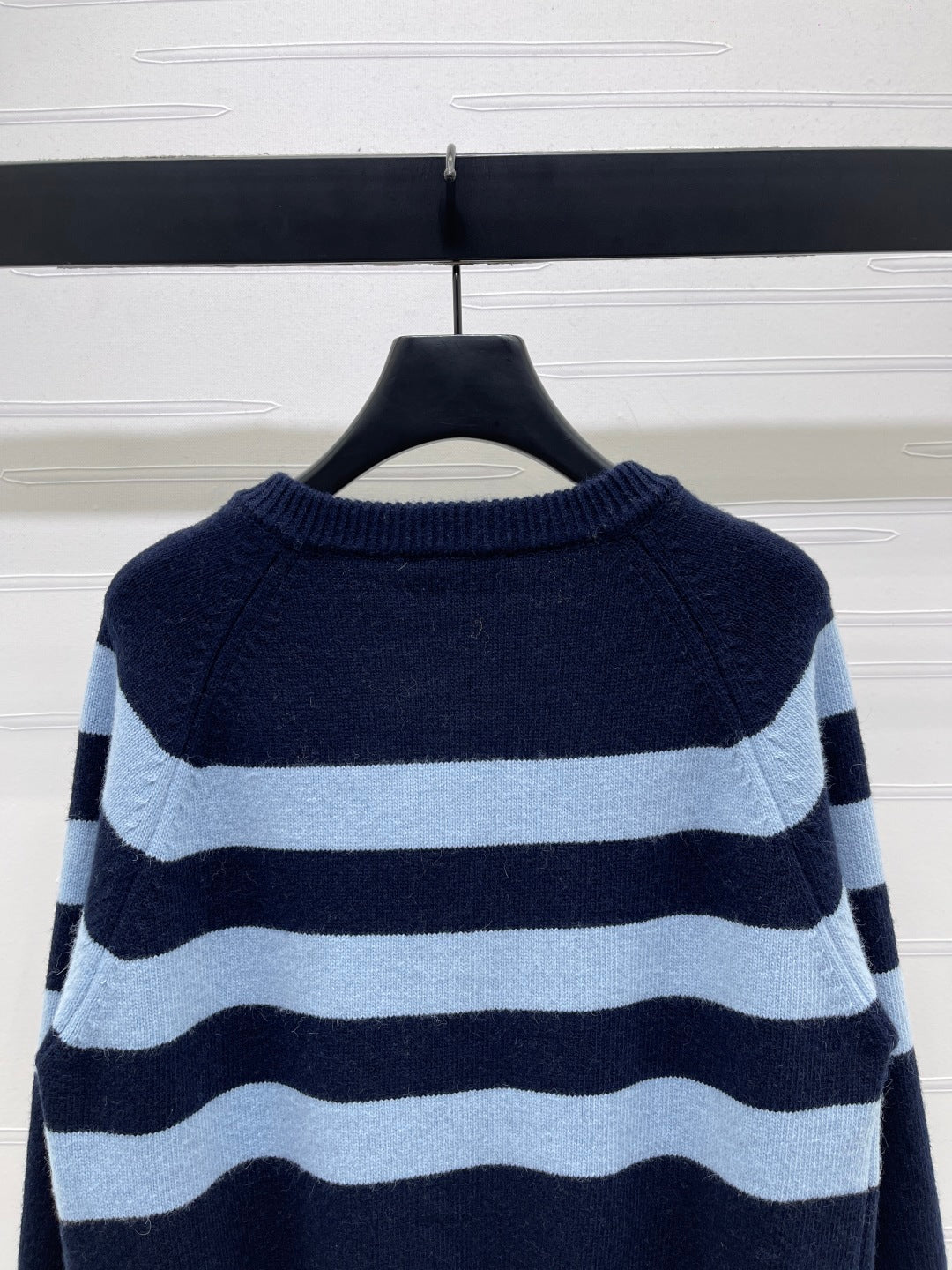 MIUMIU CARDIGAN STYLE 539