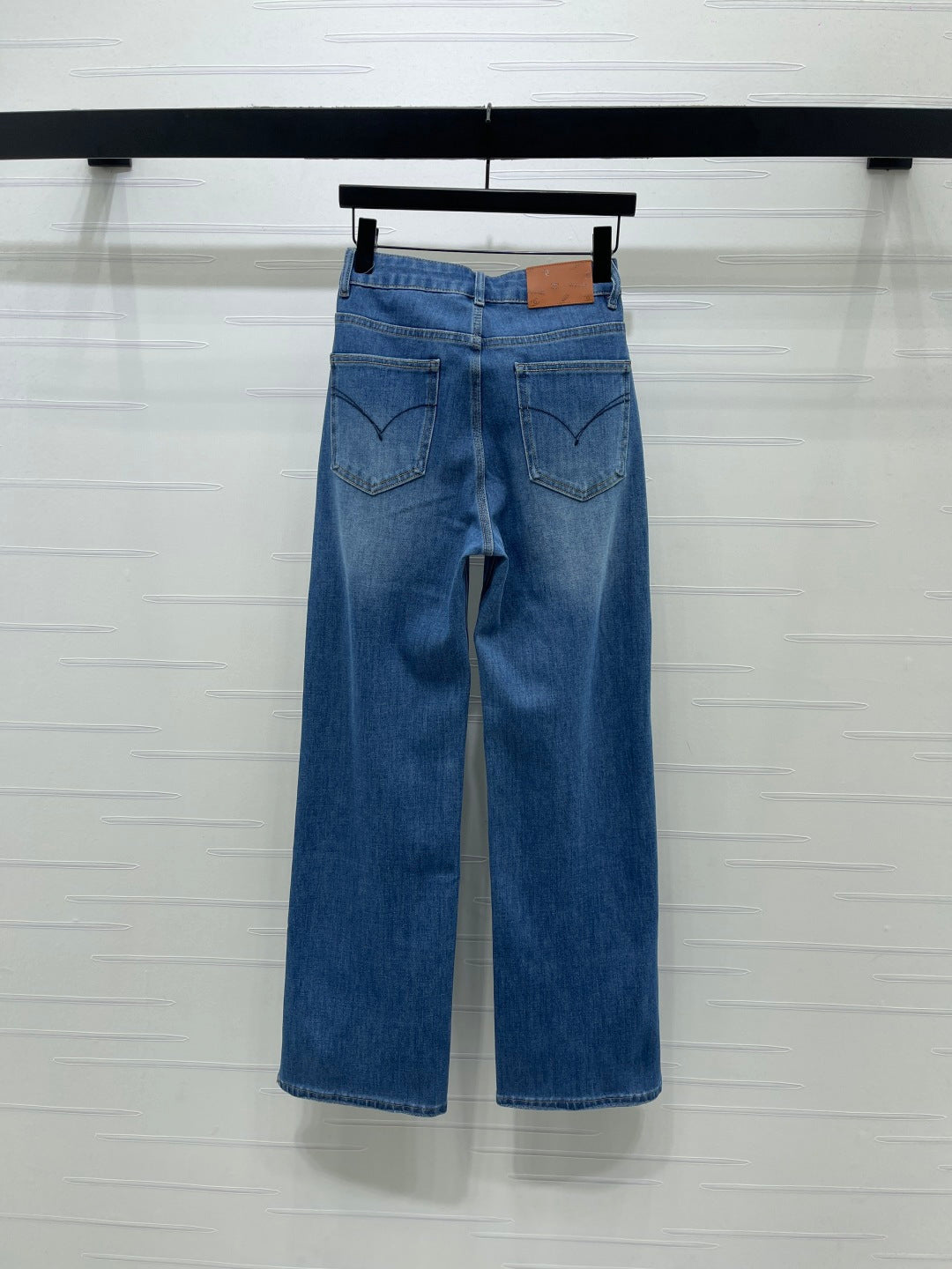 CHANEL 26S STRAIGHT-LEG JEANS 1378