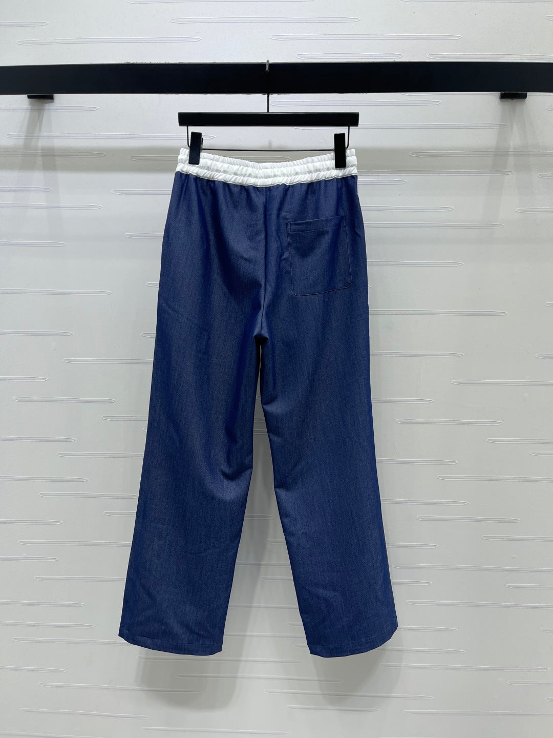 LOEWE 26S STRAIGHT LEG PANTS 480