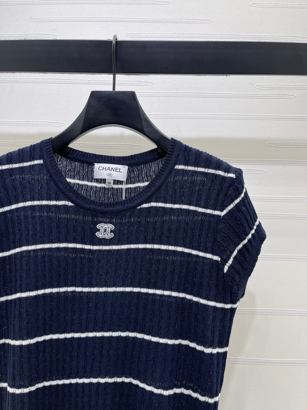 CHANEL 26S SHORT-SLEEVE KNIT TOP 1343