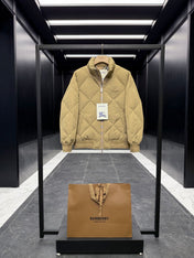 BURBERRY 25S DOWN JACKET 578713
