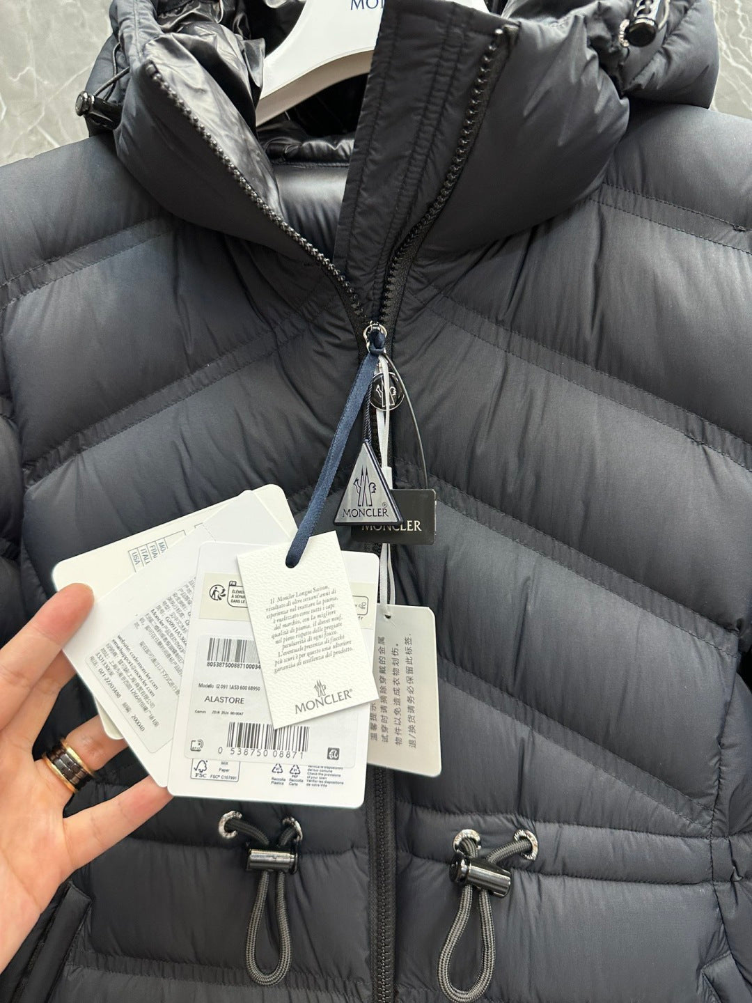 MONCLER 25S PREMIUM DOWN COAT 476