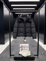 MONCLER 25S DOWN JACKET 359
