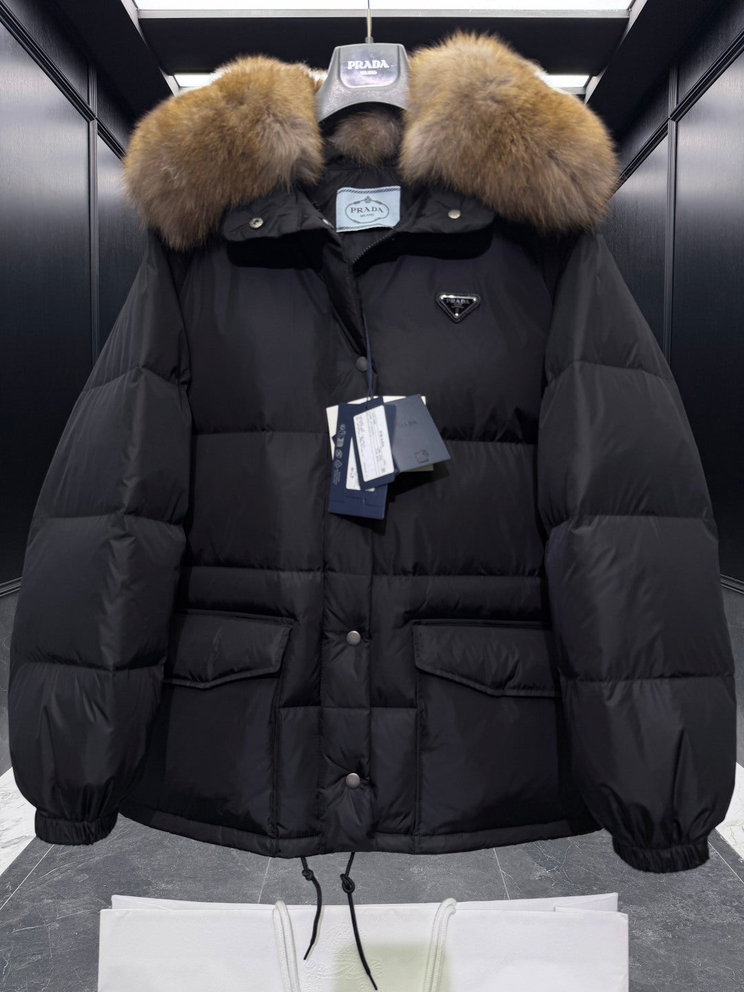 PRADA 26S PREMIUM DOWN JACKET 663
