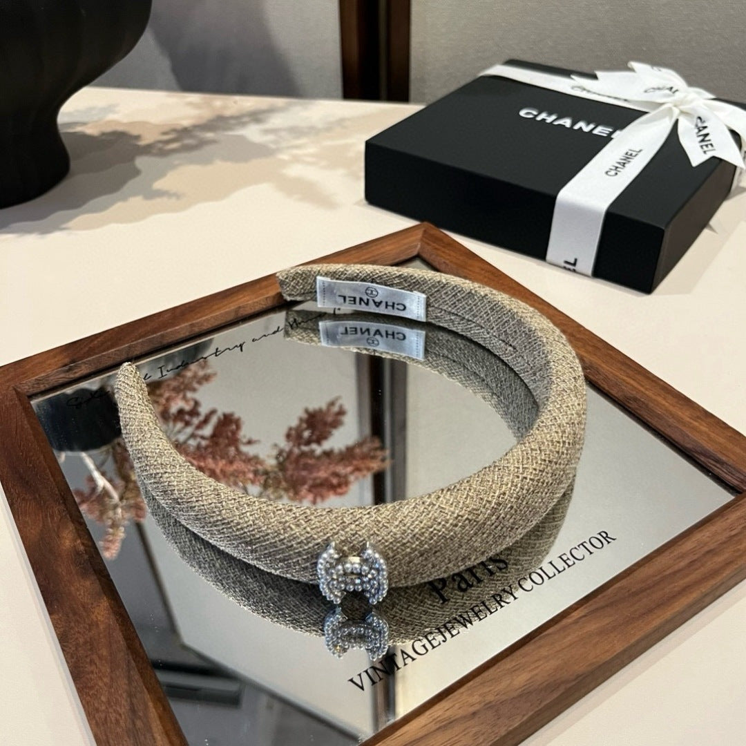 CHANEL 26S HEADBAND IN BEIGE TWEED 503057