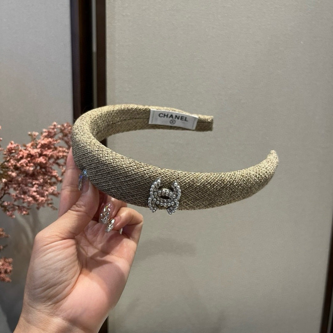 CHANEL 26S HEADBAND IN BEIGE TWEED 503057