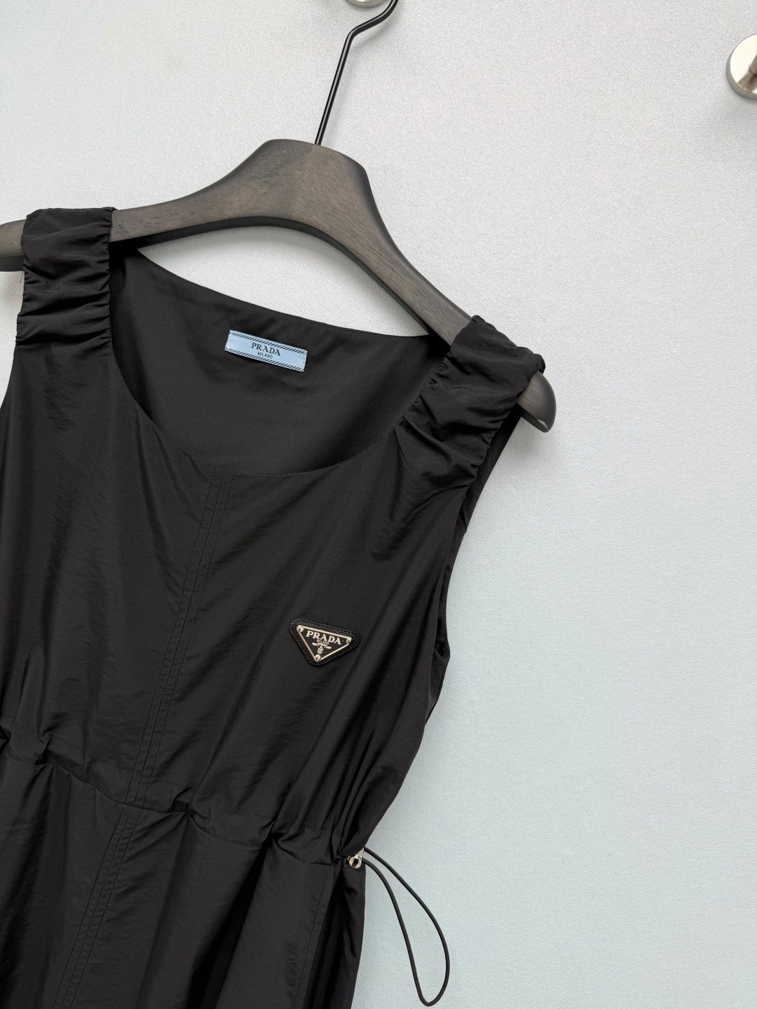 PRADA 26S SLEEVELESS WAISTED DRESS STYLE 889