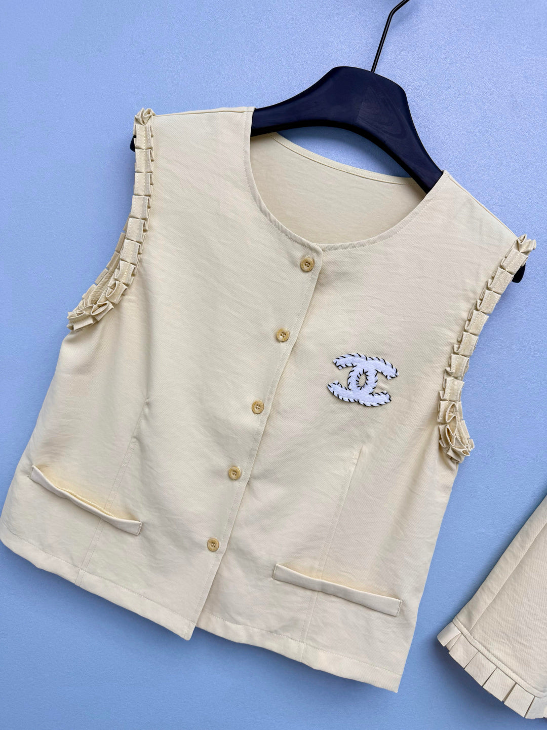 CHANEL 26S VEST TOP & SHORTS SET STYLE 1174