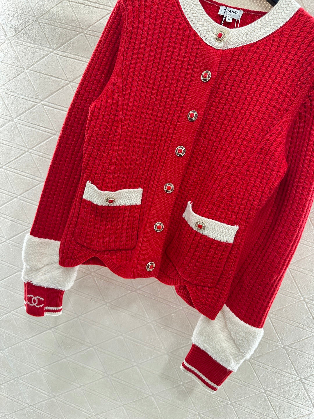 CHANEL 25S KNITTED CARDIGAN 643