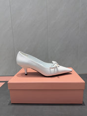 MIUMIU 26S POINTED TOE PUMPS 55MM IN WHITE CALFSKIN WITH BOW