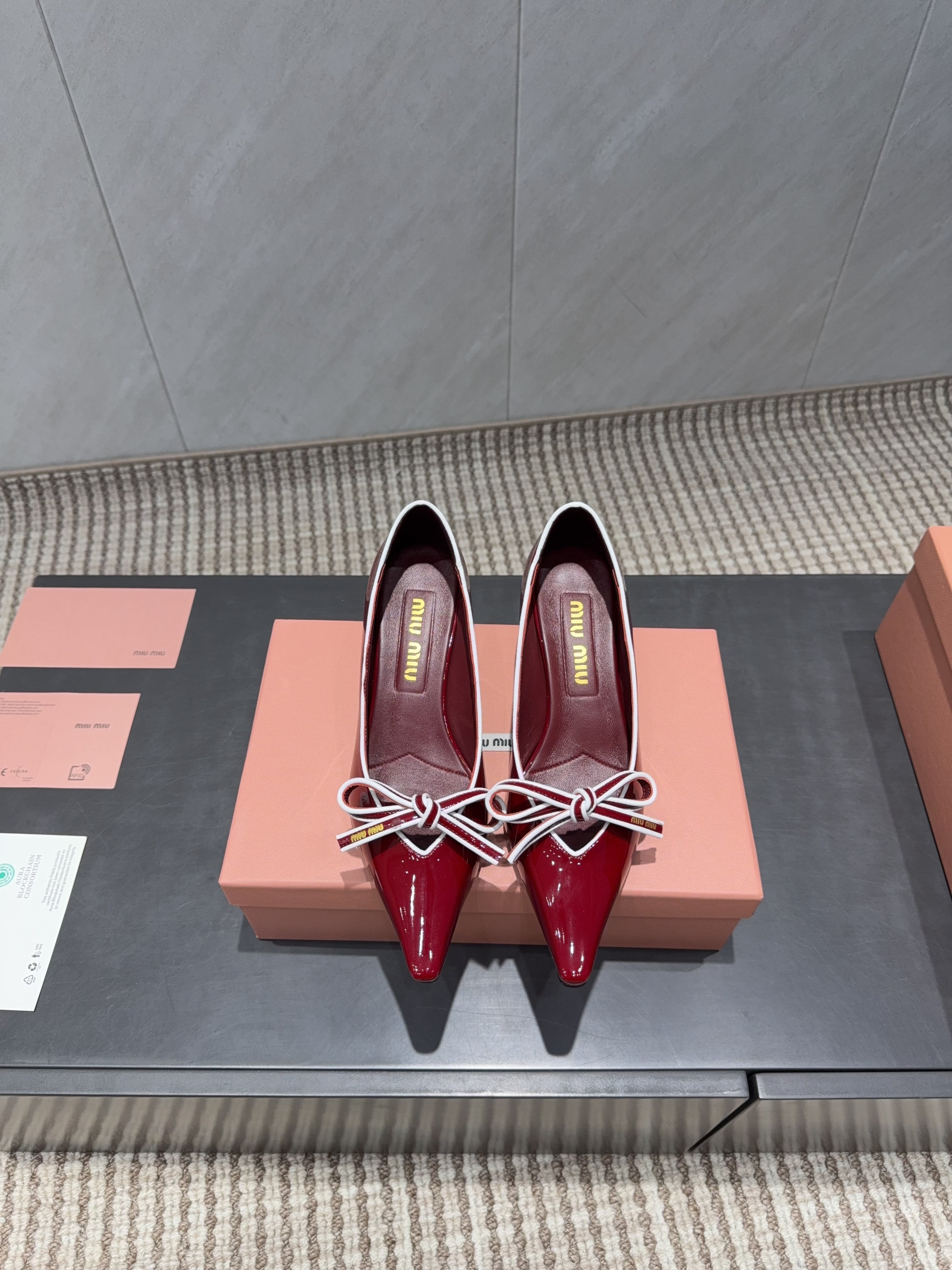 MIUMIU 26S POINTED TOE PUMPS 55MM IN DARK RED CALFSKIN WITH BOW