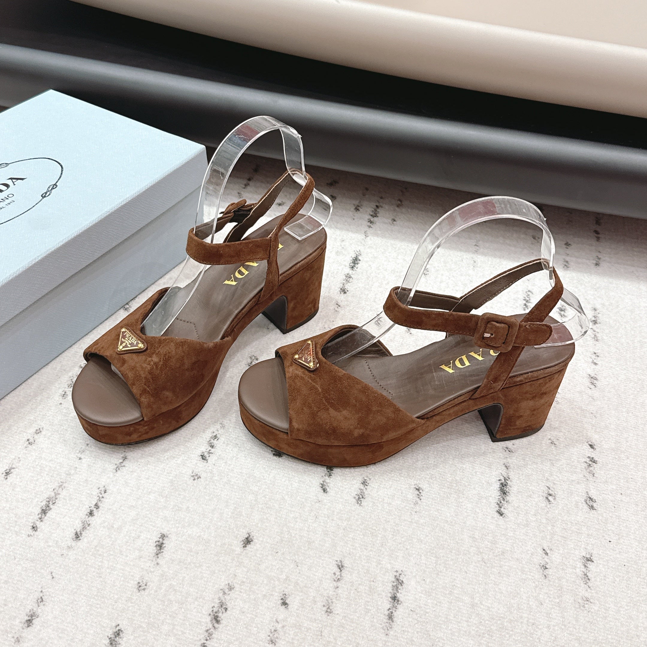 PRADA 26S HEELED SANDALS 75MM IN CARAMEL BROWN SUEDE WITH LOGO