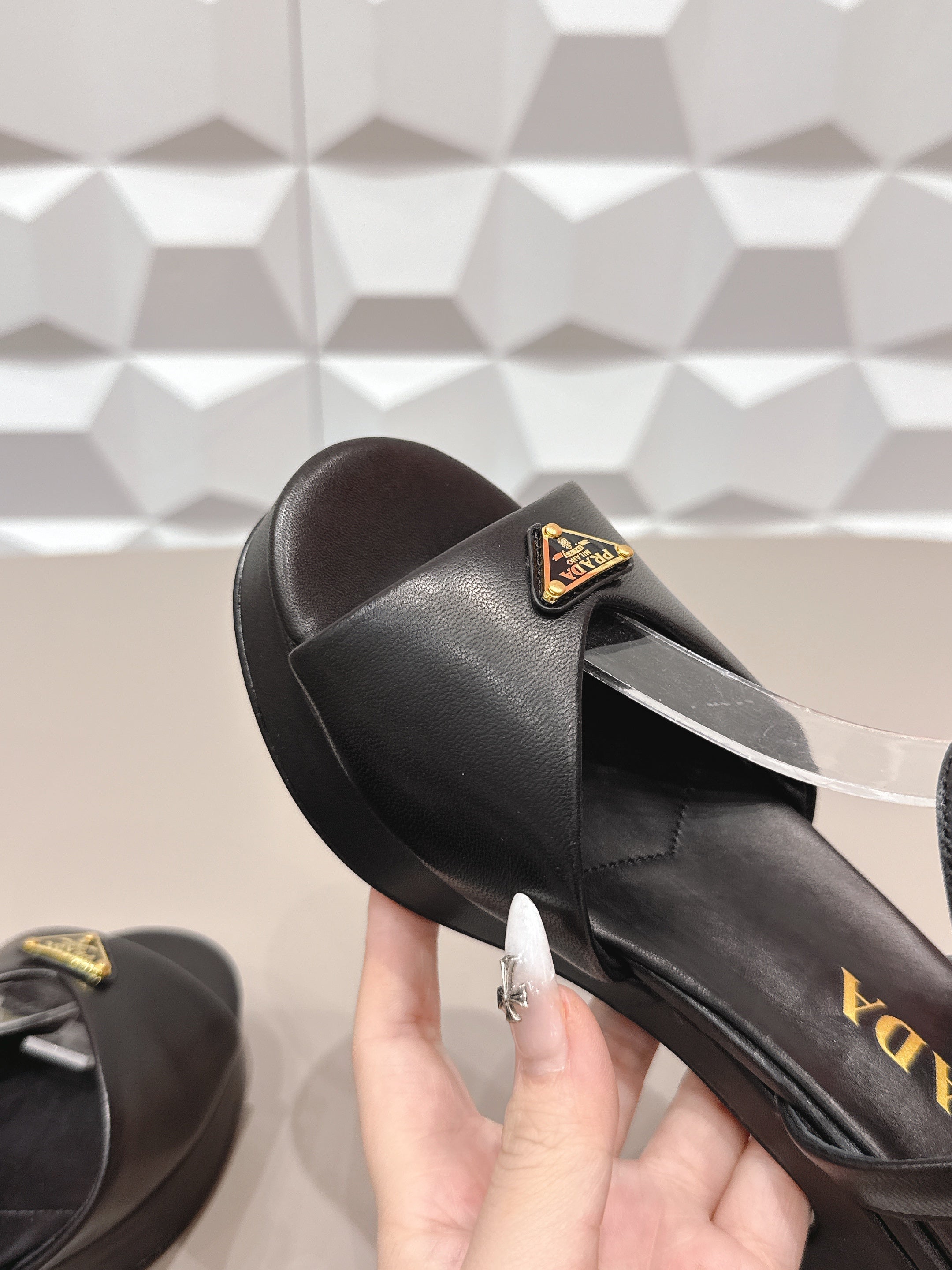 PRADA 26S HEELED SANDALS 75MM IN BLACK CALFSKIN WITH LOGO