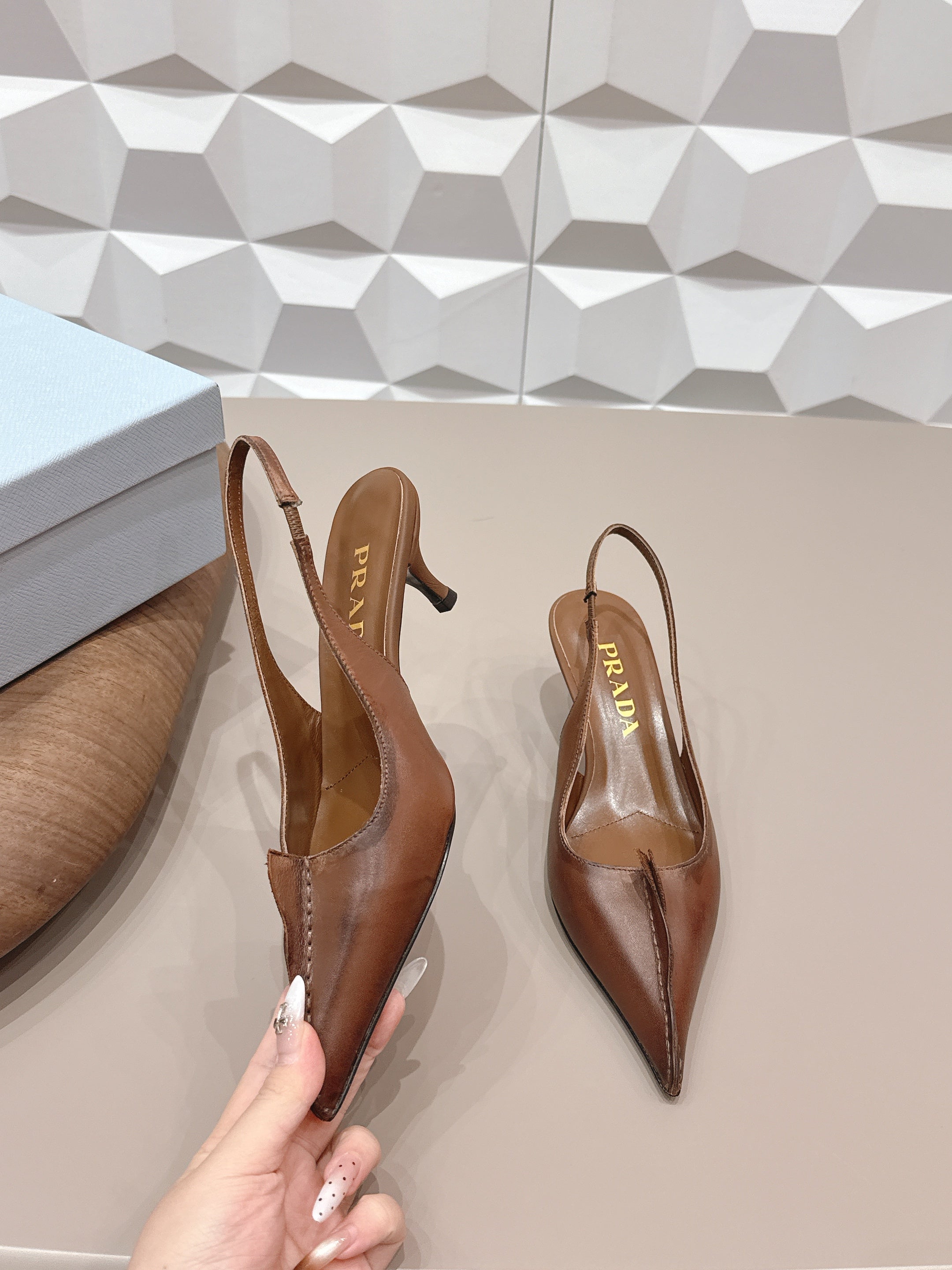 PRADA 26S POINTED TOE SLINGBACK HIGH HEELS 55MM IN BROWN CALFSKIN