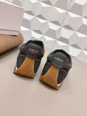 LOEWE 26S FLOW RUNNER SNEAKER IN BLACK CALFSKIN AND SUEDE STYLE 6
