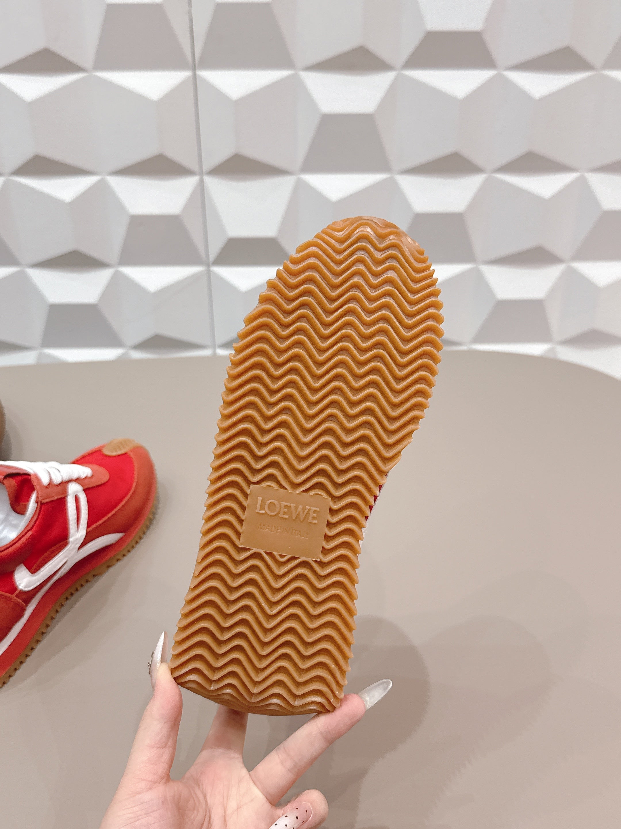 LOEWE 26S FLOW RUNNER SNEAKER IN RED SUEDE AND CALFSKIN