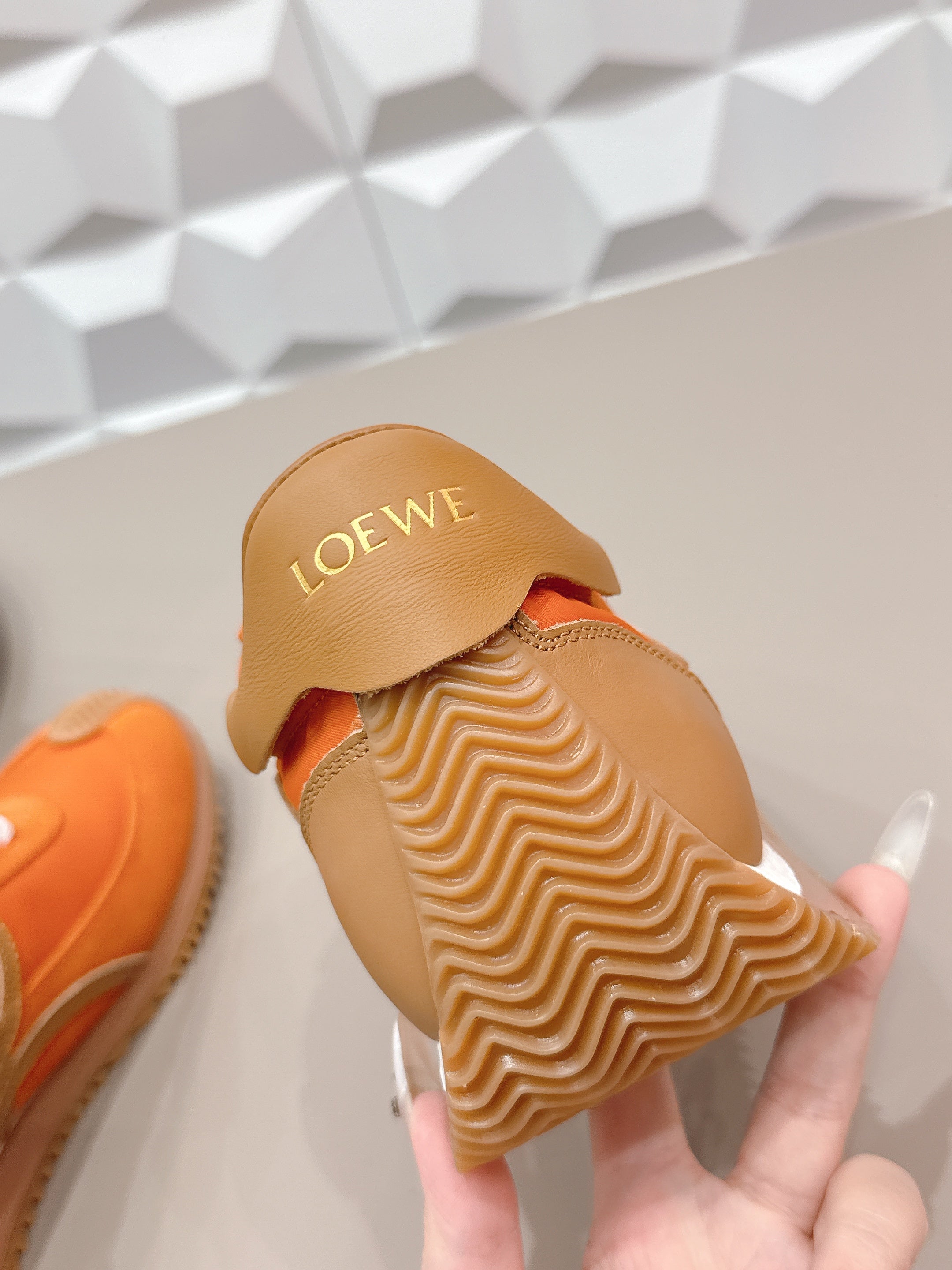 LOEWE 26S FLOW RUNNER SNEAKER IN ORANGE SUEDE AND BROWN CALFSKIN