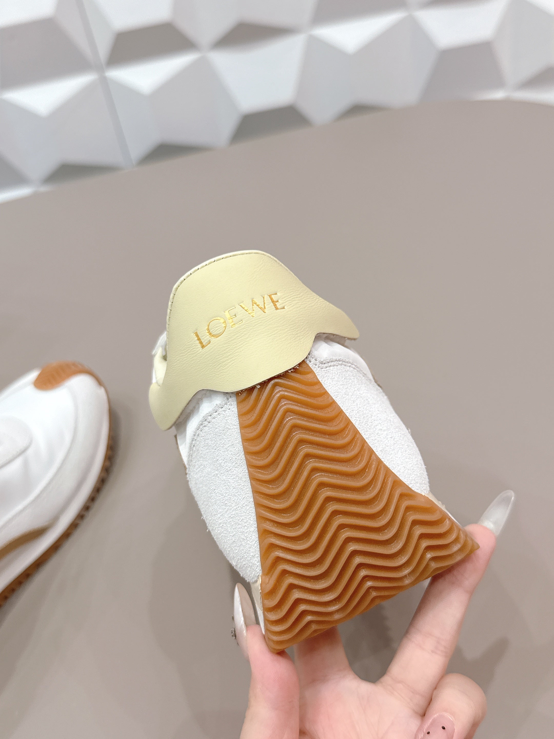 LOEWE 26S FLOW RUNNER SNEAKER IN WHITE SUEDE AND LIGHT YELLOW CALFSKIN