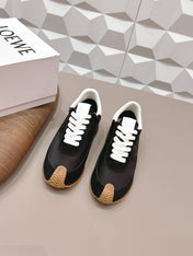 LOEWE 26S FLOW RUNNER SNEAKER IN BLACK SUEDE AND WHITE CALFSKIN
