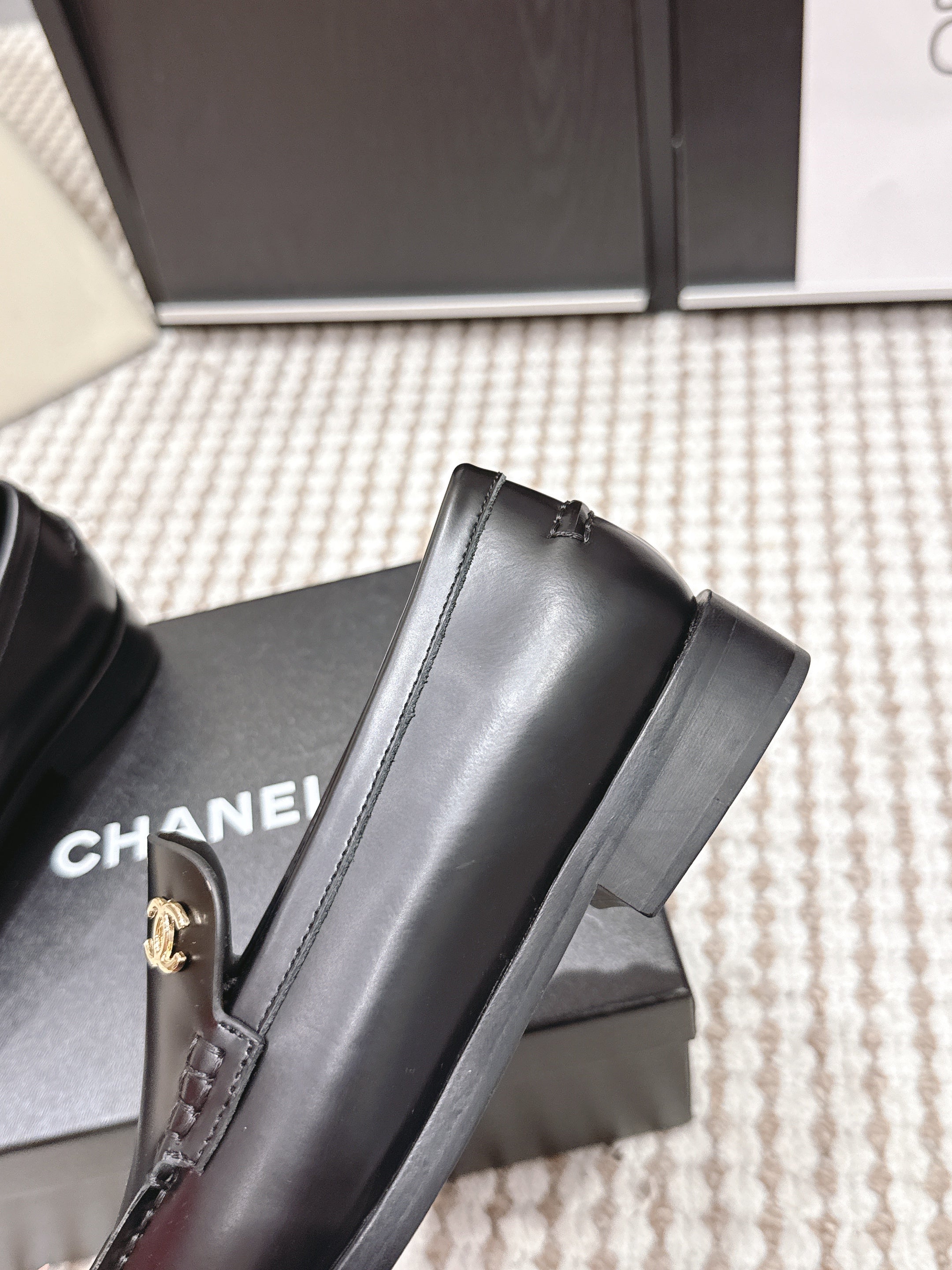 CHANEL 26S LOAFERS IN BLACK CALFSKIN