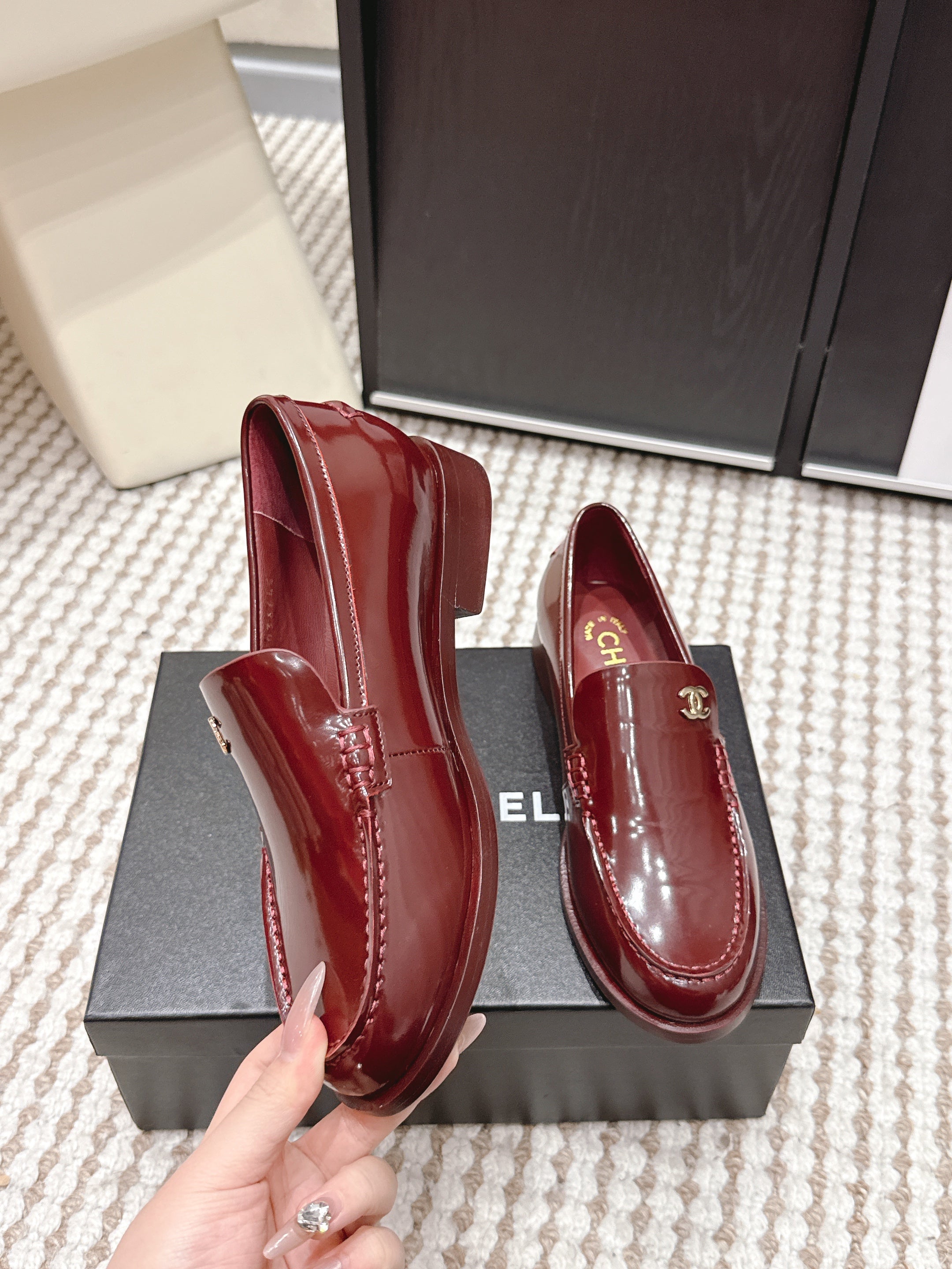 CHANEL 26S LOAFERS IN DARK RED GLOSSY CALFSKIN