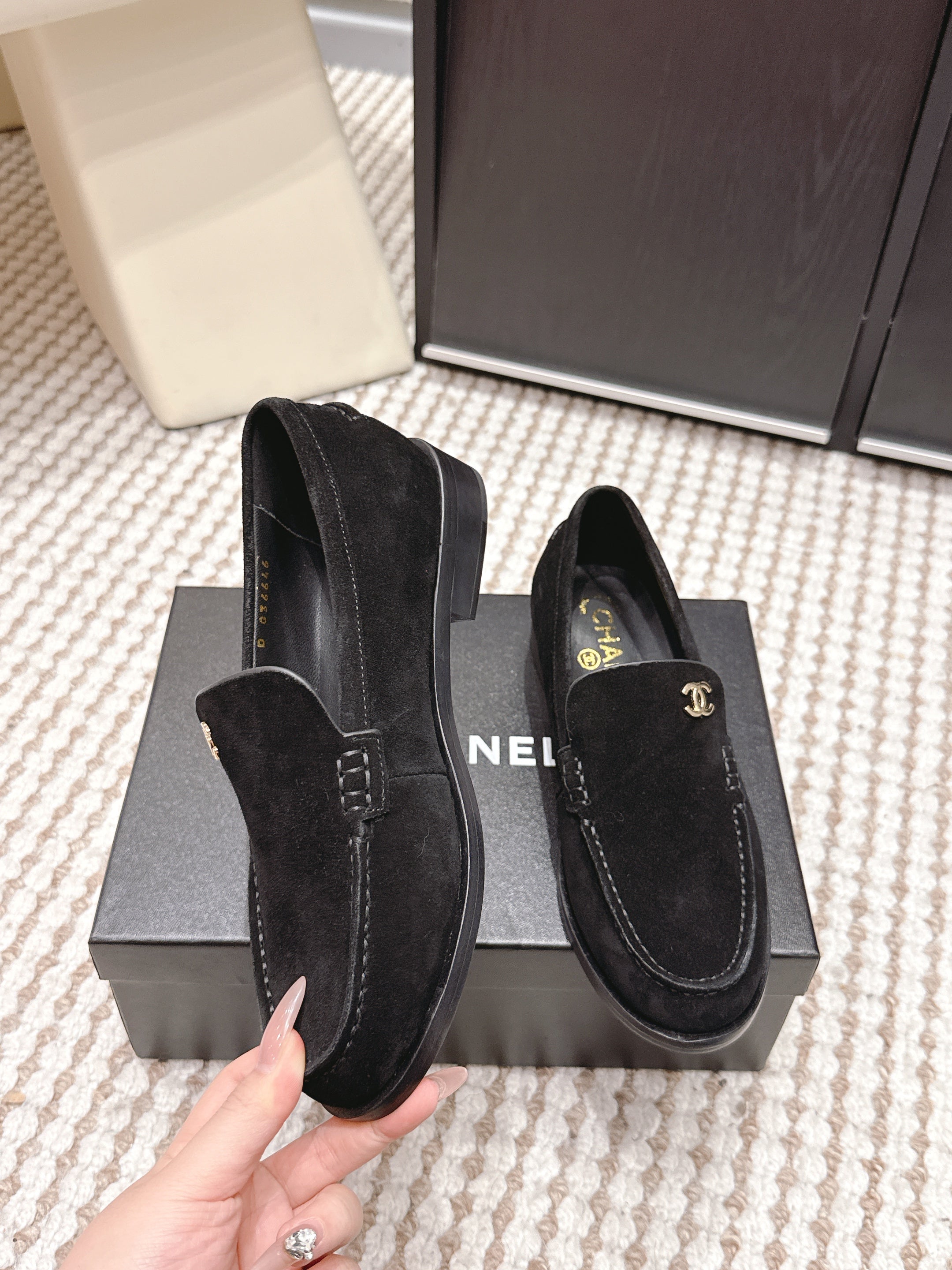 CHANEL 26S LOAFERS IN BLACK SUEDE