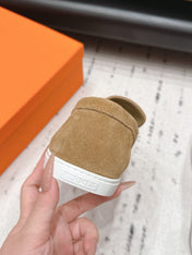 HM 26S KELLY PARIS LOAFERS IN LIGHT BROWN SUEDE SILVER HARDWARE
