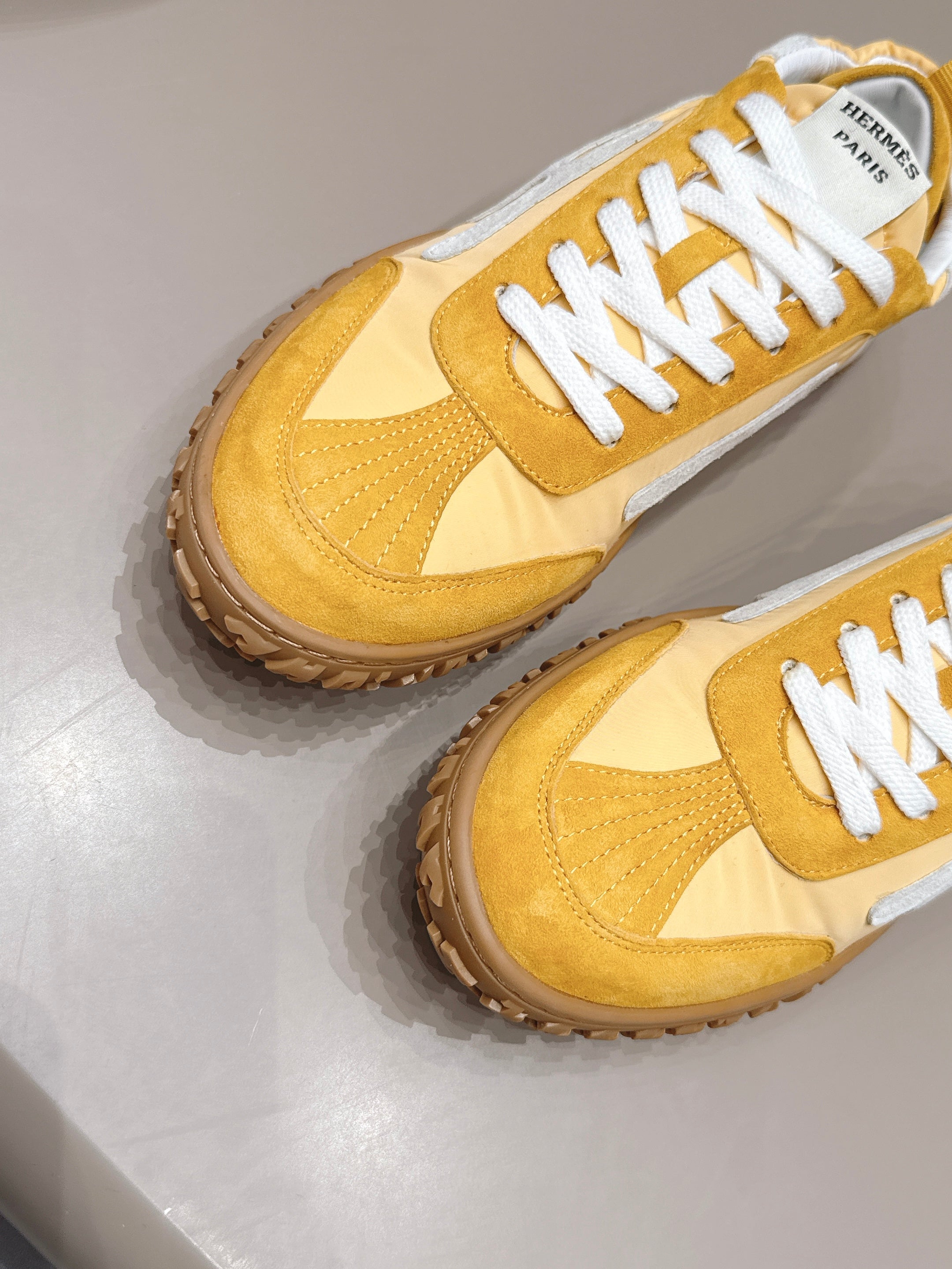 HM 26S BOUNCING SNEAKERS IN YELLOW NYLON AND SUEDE