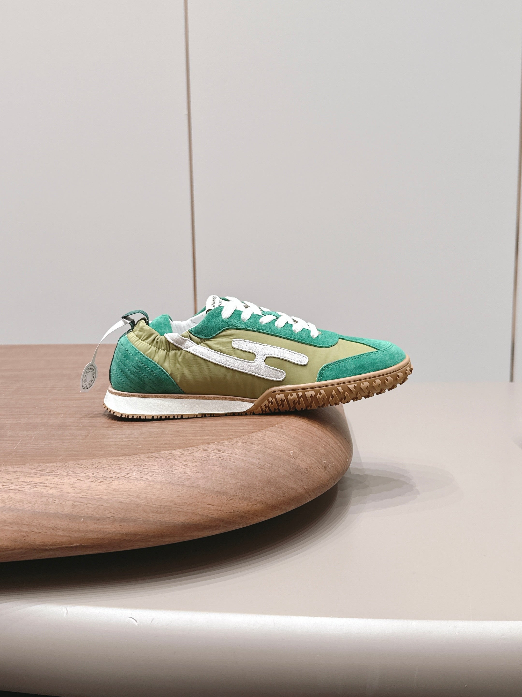 HM 26S BOUNCING SNEAKERS IN GREEN NYLON AND SUEDE