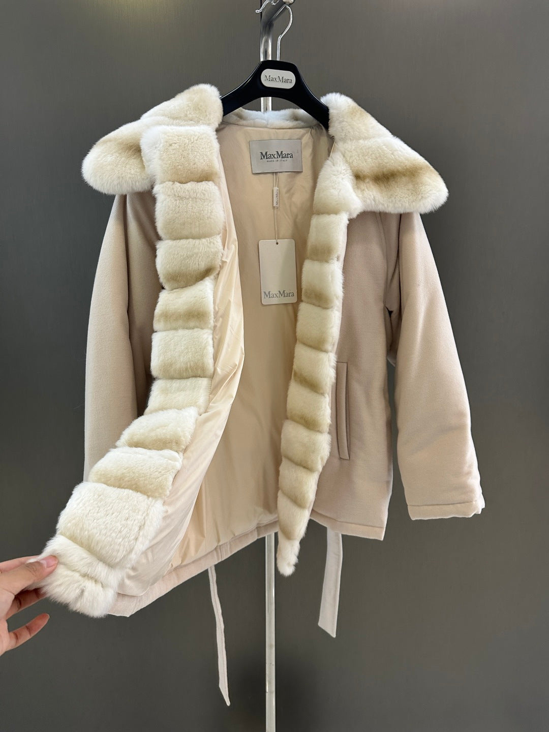 MAX MARA 25S GOOSE DOWN JACKET 126