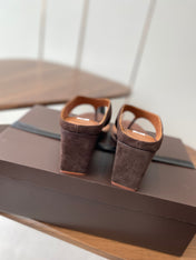 ALAIA WEDGE THONG SANDALS 25S IN BROWN SUEDE
