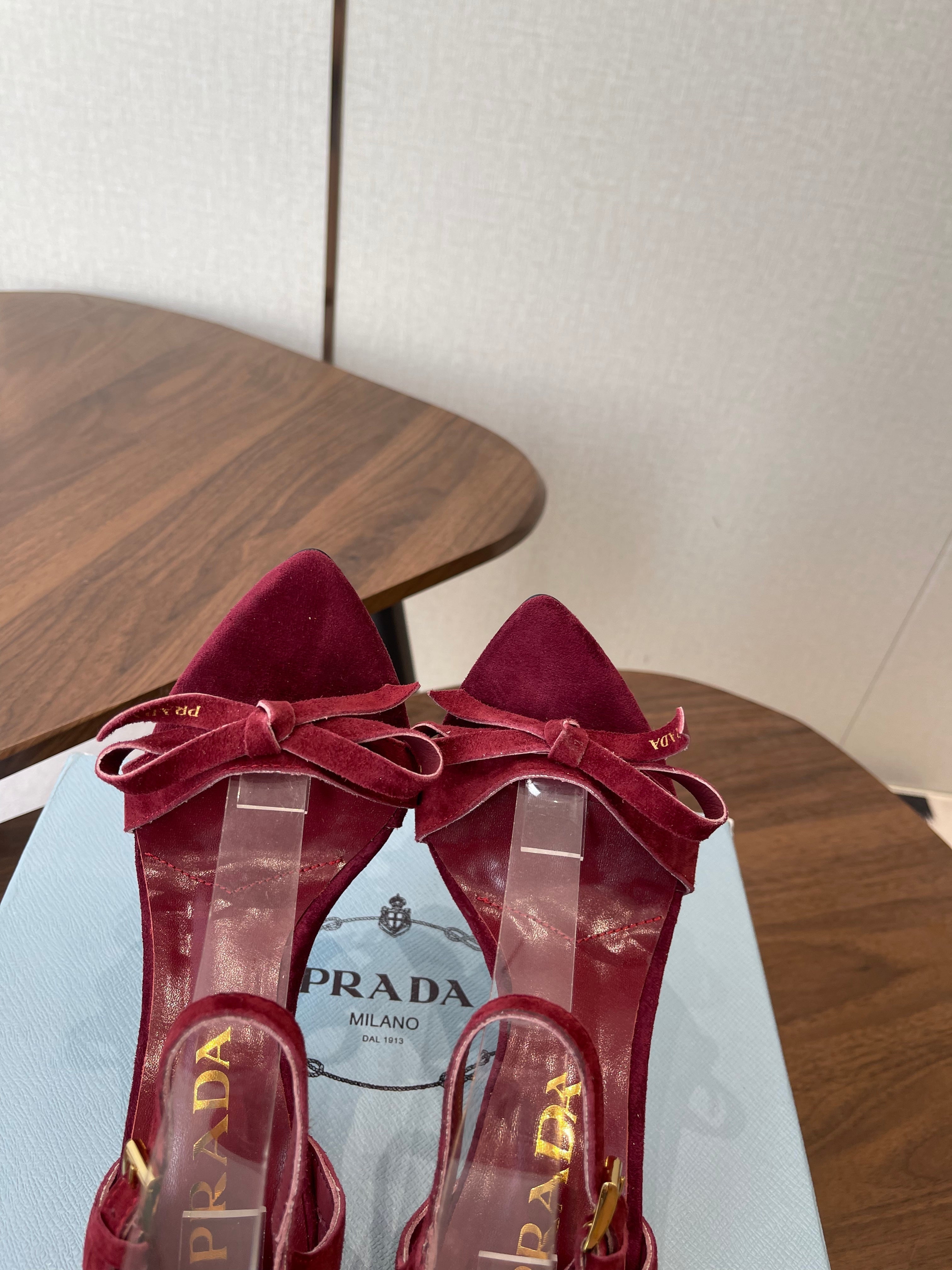 PRADA 26S HIGH HEEL SANDALS 85MM IN BURGUNDY RED SUEDE WITH BOW