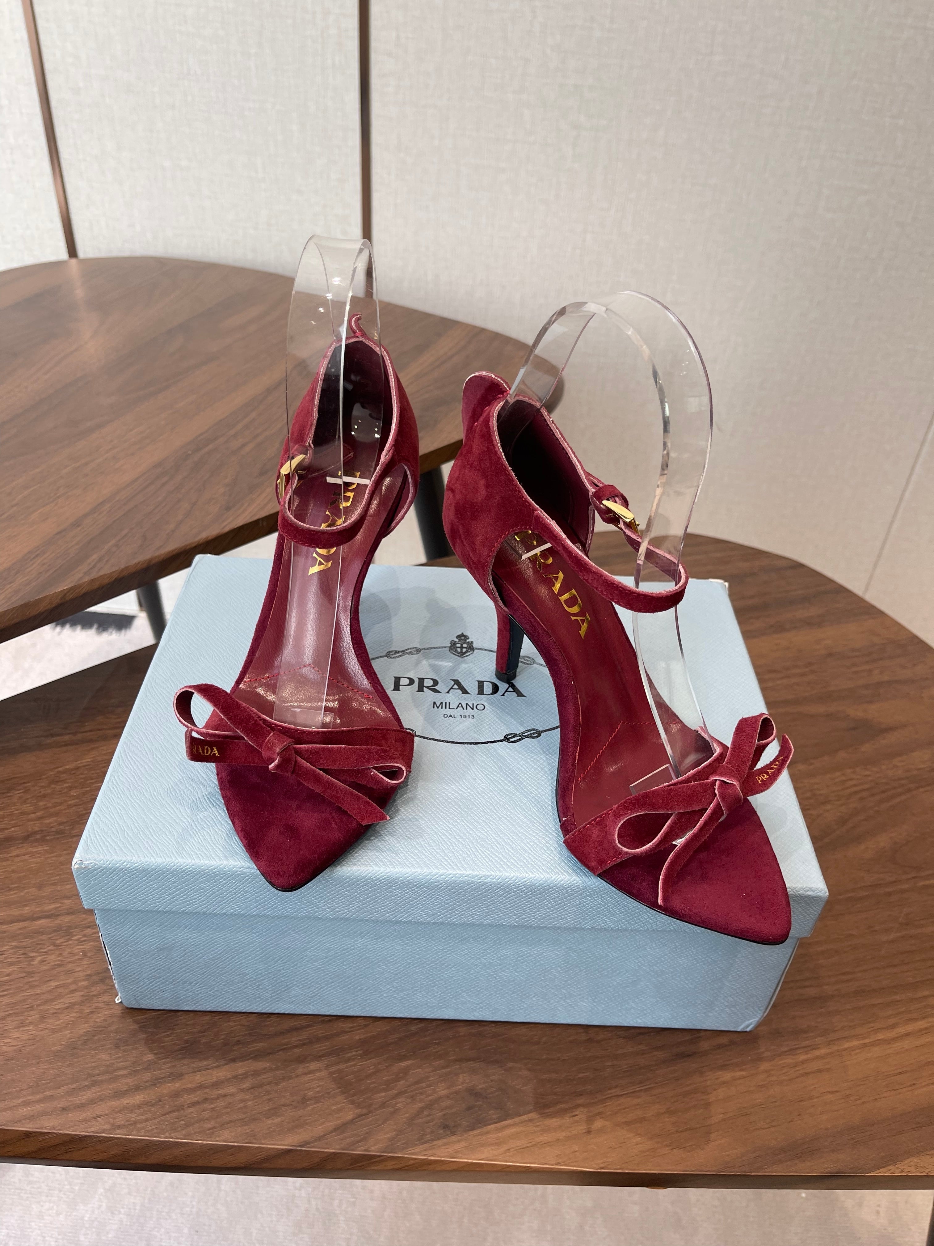 PRADA 26S HIGH HEEL SANDALS 85MM IN BURGUNDY RED SUEDE WITH BOW