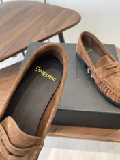 YSL 26S LOAFER IN BROWN SUEDE