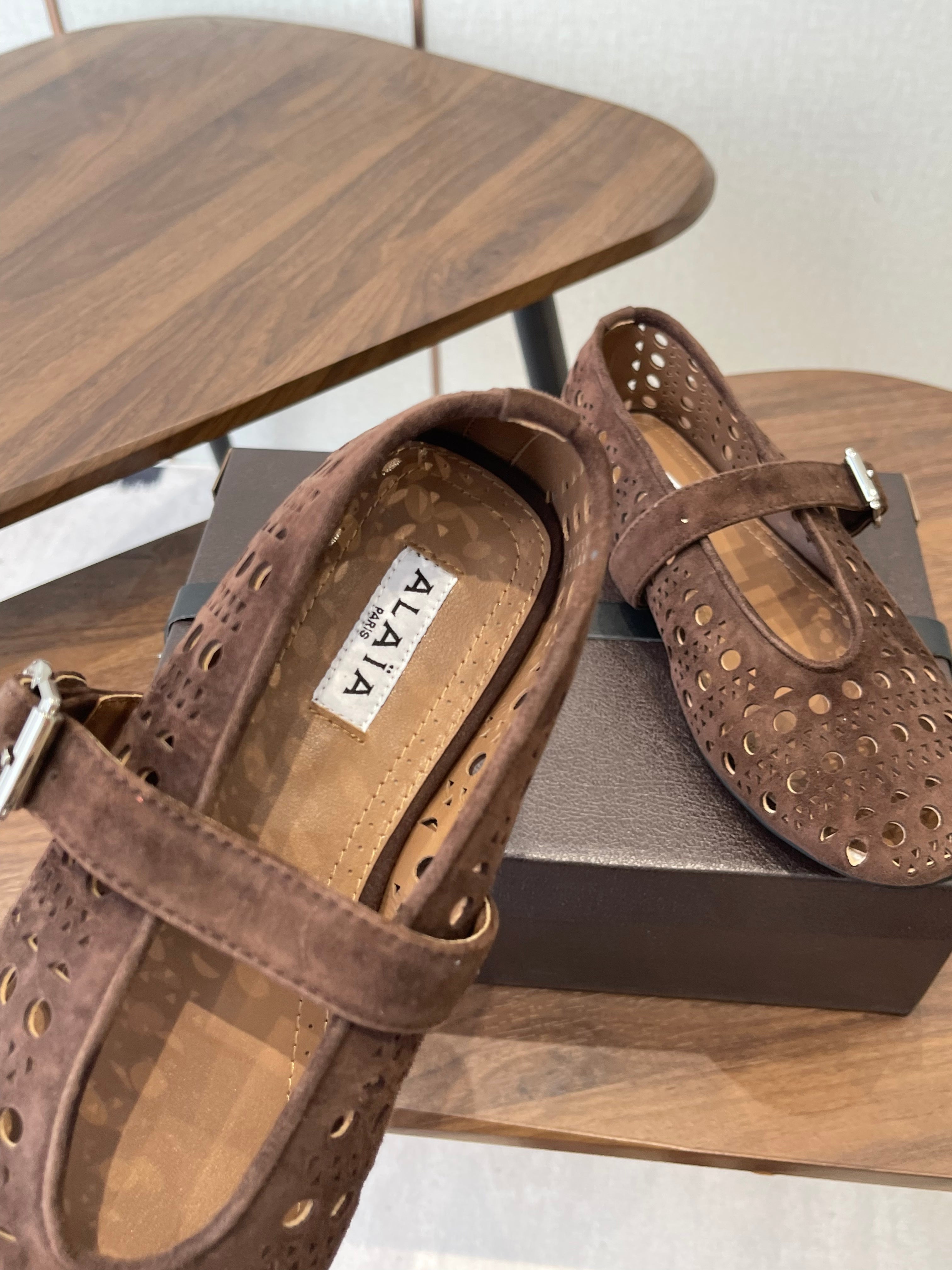 ALAIA 26S MARY JANE FLATS IN DARK BROWN SUEDE