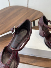 LOEWE 26S ONDA 90MM T-STRAP HIGH-HEEL SHOES IN WINE RED EMBOSSED CROCODILE CALFSKIN